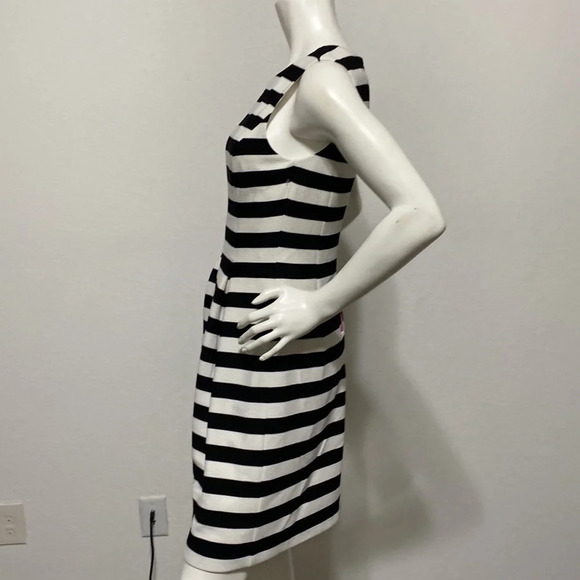 Eliza J Black & White Striped Pleated Sleeveless Fit & Flare Dress Size 4 - Picture 5 of 9